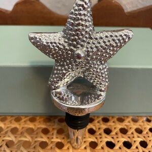 Mariposa Starfish Stopper Wine Stopper